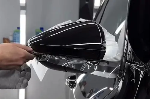 Aplicare folie de protecție caroserie (PPF)